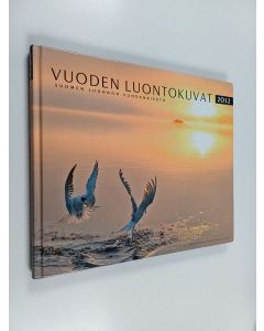 käytetty kirja Vuoden luontokuvat 2012 : Suomen luonnon vuodenkierto