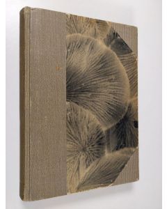 Kirjailijan Vaasan Jaakkoo käytetty kirja Oottako kuullu II : Sekaherelmiä : eteläpohjalaisia murrejuttuja / Jaakkoo lähti Pariisihi... : kuvaus Pariisin olympialaiskisoista v. 1924