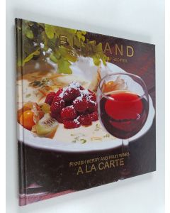 käytetty kirja Finnish berry and fruit wines a la carte