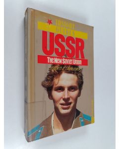 käytetty kirja USSR : the new Soviet Union