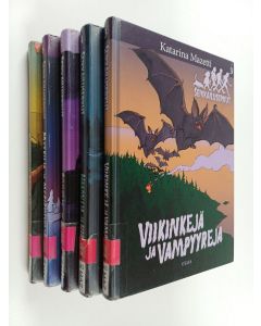Kirjailijan Katarina Mazetti käytetty kirja Seikkailuserkut-paketti (5 kirjaa) : Viikinkejä ja vampyyrejä ; Haamuja ja hirviöitä ; Rosvoja ja roskaajia ; Metkuja ja merirosvoja ; Konnia ja kätköjä