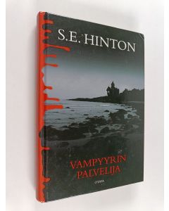 Kirjailijan S. E. Hinton käytetty kirja Vampyyrin palvelija