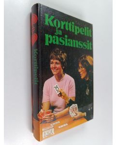 Tekijän Ilmo Kurki-Suonio  käytetty kirja Korttipelit ja pasianssit : yhteislaitos Korttipelikirjasta ja Pasianssikirjasta