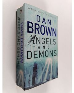 Kirjailijan Dan Brown käytetty kirja Angels and Demons