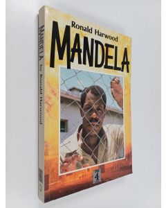 Kirjailijan Ronald Harwood käytetty kirja Mandela