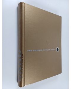 Kirjailijan Larry Koller käytetty kirja The fireside book of guns