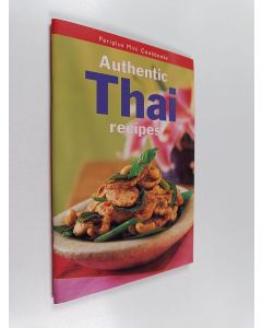 Kirjailijan Rachel Carter käytetty teos Authentic Thai Recipes