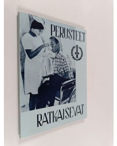 käytetty kirja Perusteet ratkaisevat