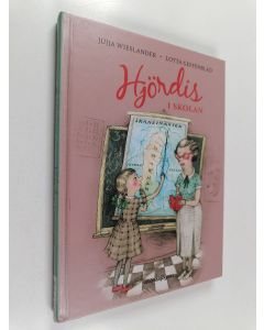 Kirjailijan Jujja Wieslander käytetty kirja Hjördis i skolan