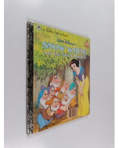 Kirjailijan Walt Disney käytetty kirja Snow White and the seven dwarfs