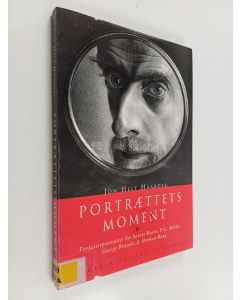 Kirjailijan Jon Helt Haarder käytetty kirja Portrættets moment : forfatterportrættet hos Sainte-Beuve, P.L. Møller, Georg Brandes og Herman Bang