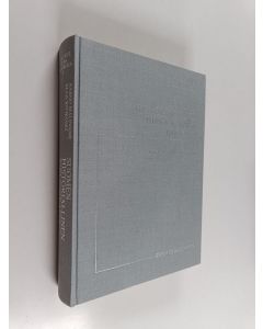 Kirjailijan Aarno Maliniemi käytetty kirja Suomen historiallinen bibliografia 1901-1925 Finsk historisk bibliografi = Finnish historical bibliography