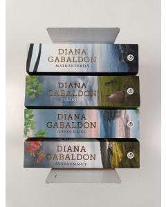 Kirjailijan Diana Gabaldon käytetty kirja Diana Gabaldon -paketti (4 kirjaa) : Syysrummut ; Luiden kaiku ; Tuliristi ; Matkantekijä