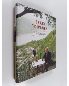 Kirjailijan Erkki Toivanen käytetty kirja Iltakävelyllä