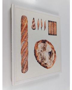 Kirjailijan Johan Sörberg käytetty kirja Riddarbageriets bröd : Johan Sörbergs bästa recept och råd till dig som vill baka riktigt goda bröd