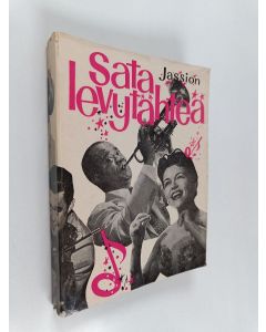 Kirjailijan Jassion käytetty kirja 100 levytähteä : Ulkomaisia kevyen musiikin levytähtiä kuvin, elämäkerroin ja levyluetteloin