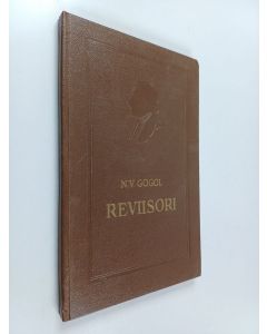 Kirjailijan Nikolai Gogol käytetty kirja Reviisori