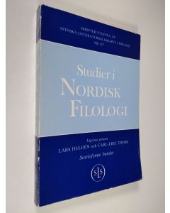 Tekijän Lars Hulden  käytetty kirja Studier i Nordisk Filologi 65: Festskrift till Åke Granlund 28.4.1984