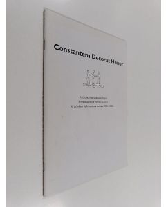 Kirjailijan Heikki Tilander käytetty teos Constantem decorat honor : kadettikunnan puheenjohtajan kenraaliluutnantti Heikki Tilanderin kirjoitukset Kylkiraudassa vuosina 2000-2003