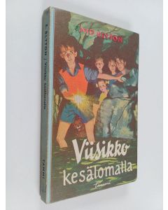 Kirjailijan Enid Blyton käytetty kirja Viisikko kesälomalla