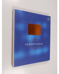 Kirjailijan Tiina Nyrhinen käytetty kirja Vedostuksia : suomalaista taidegrafiikkaa 2000-luvulta