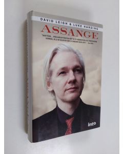 Kirjailijan David Leigh käytetty kirja Assange (ERINOMAINEN)