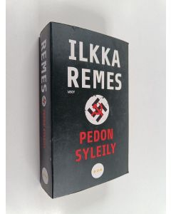 Kirjailijan Ilkka Remes käytetty kirja Pedon syleily