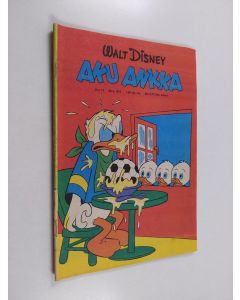käytetty teos Aku Ankka nro 13/1977