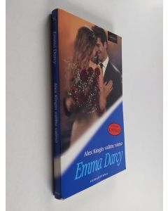 Kirjailijan Emma Darcy käytetty kirja Alex Kingin valittu vaimo