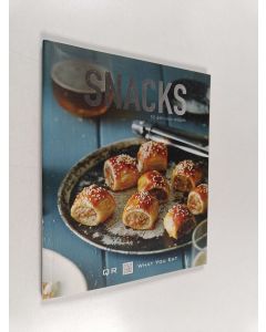 Kirjailijan Edith Bailey käytetty kirja Snacks - 30 delicious recipes