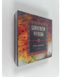 Kirjailijan Risto Isomäki käytetty teos Sarasvatin hiekkaa (CD-äänikirja)