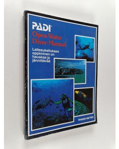 Kirjailijan Karl Shreeves käytetty kirja PADI open water diver manual : Metric version finnish