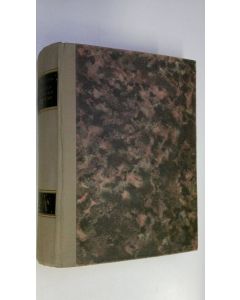 Kirjailijan Väinö J Vatanen käytetty kirja Kriisien ja sodan maailma 2, Maailman tapahtumat vv 1940-1942 : sota etsii toista rintamaa - Tanskan miehitys ja Norjan sota - Saksan voitto lännessä : ilmasota ja merisota : Itä-Afrikan ja Libyan taistelut : Sak