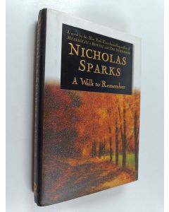 Kirjailijan Nicholas Sparks käytetty kirja A Walk to Remember