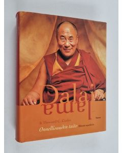 Kirjailijan Dalai Lama XIV käytetty kirja Onnellisuuden taito : elämän opaskirja