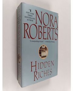 Kirjailijan Nora Roberts käytetty kirja Hidden Riches