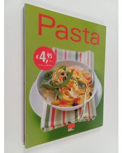Kirjailijan Kathrin Ullerich käytetty kirja Pasta