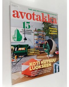 käytetty kirja Avotakka : Marraskuu 2021
