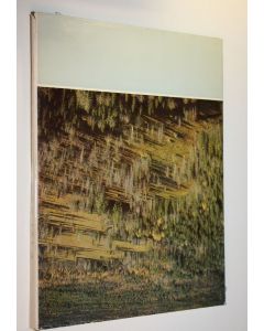 Kirjailijan sostavitel' i redaktor D. Z. Gendelev käytetty kirja Karelija : fotoal'bom = Karjala : kuva-albumi