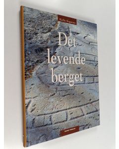 Kirjailijan Kalle Sognnes käytetty kirja Det levende berget