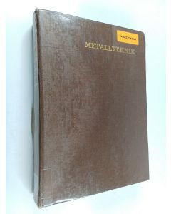 Kirjailijan Andreas Oldeberg käytetty kirja Metallteknik under vikingatid och medeltid