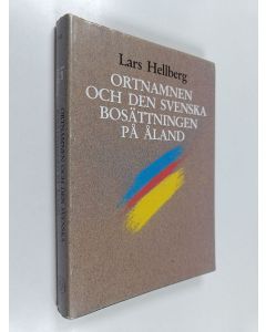 Kirjailijan Lars Hellberg käytetty kirja Ortnamnen och den svenska bosättningen på Åland