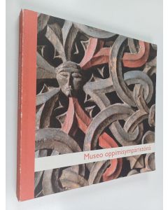 käytetty kirja Museo oppimisympäristönä