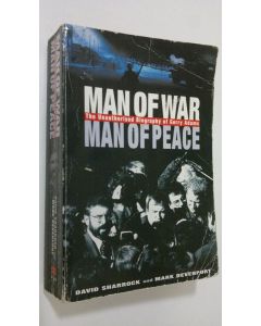 Kirjailijan David Sharrock käytetty kirja Man of War, Man of Peace?