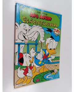 Kirjailijan Walt Disney käytetty kirja Aku Ankan eläintarha