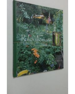 Kirjailijan Eeva-Liisa Heroja käytetty kirja Rukouskeinussa : runomeditaatioita
