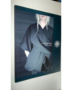 käytetty kirja Suomen kulttuurirahasto 2001-2002 vuosikertomus