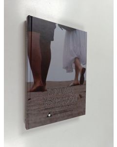 käytetty kirja Toipumalla tasapainoon : Alkoholistiperheiden aikuiset lapset kertovat