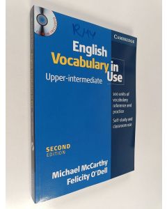 Kirjailijan Michael McCarthy käytetty kirja English vocabulary in use : upper-intermediate