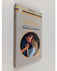 Kirjailijan Sally Wentworth käytetty kirja Paikka auringossa